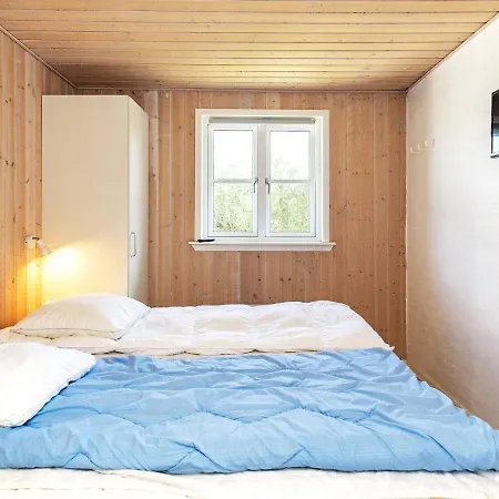8 Person Holiday In Bl Vand